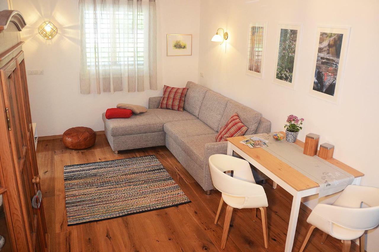 Apartment Zimat Chienes Exteriör bild
