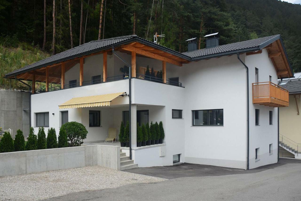 Apartment Zimat Chienes Exteriör bild